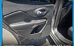 2019 Cherokee Thumbnail 11