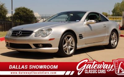 Photo of a 2005 Mercedes-Benz SL500 for sale
