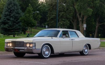 Photo of a 1969 Lincoln Continental for sale