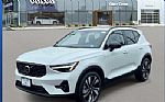 2026 XC40 Thumbnail 2