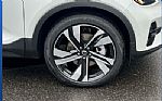 2026 XC40 Thumbnail 6