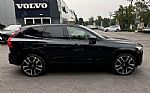 2023 XC60 Recharge Plug-In Hybrid Thumbnail 4