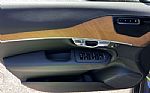 2025 XC90 Thumbnail 16