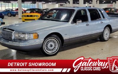 Photo of a 1993 Lincoln Town Car Signature for sale