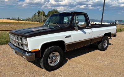Photo of a 1982 GMC K2500 4X4 Pickup for sale