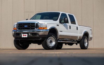 Photo of a 2001 Ford F-250 Super Duty Lariat 4DR Crew Cab 4WD SB for sale