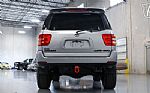 2002 Sequoia Thumbnail 34