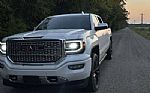2017 Sierra Denali Thumbnail 1