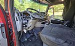 2016 567 Sleeper Truck Thumbnail 11