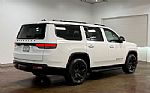 2024 Wagoneer Thumbnail 4