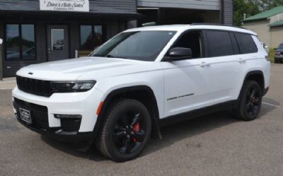 Photo of a 2023 Jeep Grand Cherokee L Limited 4X4 4DR SUV for sale