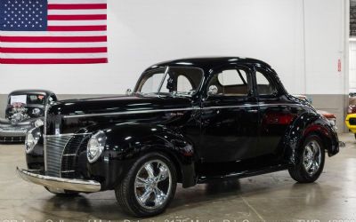 1940 Ford Deluxe 