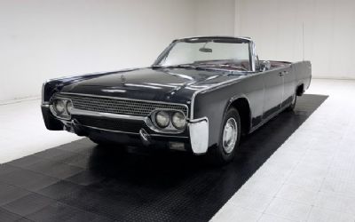 Photo of a 1961 Lincoln Continental Convertible for sale