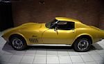 1971 Corvette Thumbnail 2