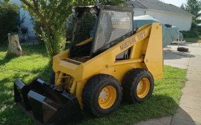 Photo of a 1992 Omc-Mustang Mustang Skidloader Wheels/Bucket for sale