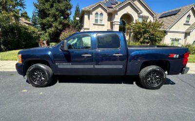 Photo of a 2007 Chevrolet Silverado 1500 Z71 4X4 for sale