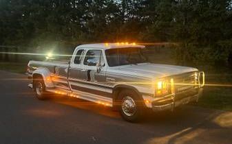 Photo of a 1993 Dodge D350 Club Cab Centurion Package for sale