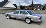 2000 XJ8 Thumbnail 3