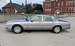 2000 XJ8 Thumbnail 2