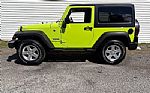 2016 Wrangler Thumbnail 2