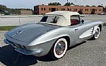 1961 Corvette Convertible Thumbnail 21