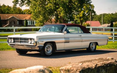 Photo of a 1962 Oldsmobile Starfire for sale