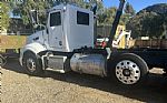2009 386 Dump Truck Thumbnail 4