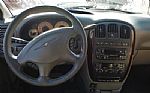 2002 Town & Country Thumbnail 9