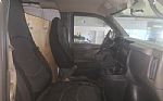 2005 EXPRESS CARGO VAN Thumbnail 6