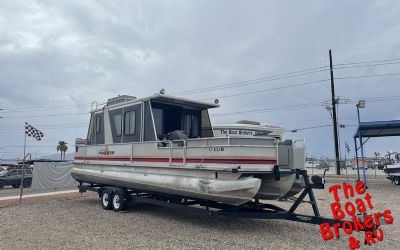 Photo of a 1992 Tracker Party HUT Triple Toon for sale