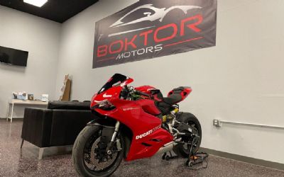 Photo of a 2014 Ducati 899 for sale