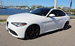 2017 Giulia Thumbnail 3