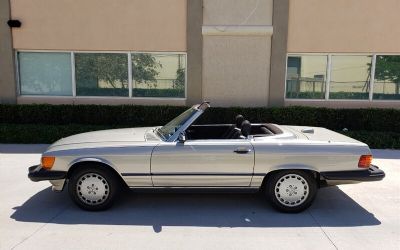 1987 Mercedes-Benz 560 SL Convertible