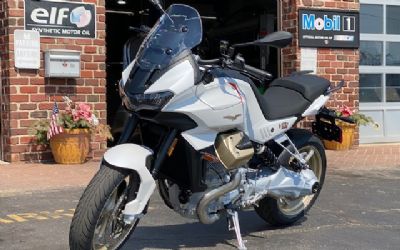Photo of a 2023 Moto Guzzi V100 Mandello for sale
