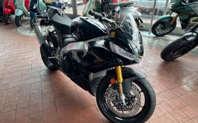 Photo of a 2022 Aprilia Tuono V4 1100 Factory for sale
