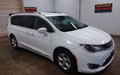 Photo of a 2018 Chrysler Pacifica Hybrid Touring L for sale
