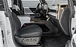 2022 HUMMER EV Thumbnail 22