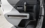 2022 HUMMER EV Thumbnail 46