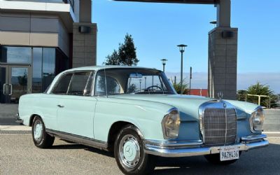 Photo of a 1965 Mercedes-Benz 220SE for sale