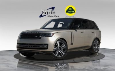 Photo of a 2023 Land Rover Range Rover SE for sale