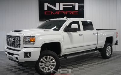 Photo of a 2019 GMC Sierra 2500 HD Crew Cab for sale