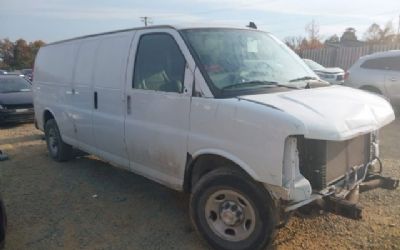 2022 Chevrolet Express Cargo Van 