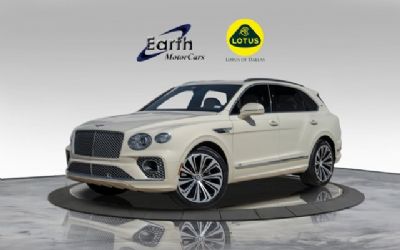 Photo of a 2021 Bentley Bentayga V8 First Edition Extended Range Massive $238,225 Msrp for sale