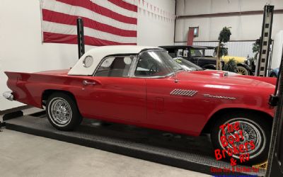 Photo of a 1957 Ford T-BIRD for sale