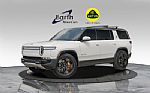 2023 Rivian R1S