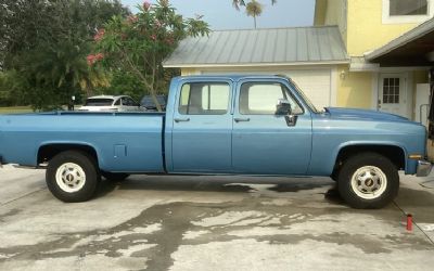 Photo of a 1988 Chevrolet R20 Pickup for sale